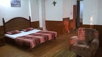 Earle Holiday Home, Shillong 2